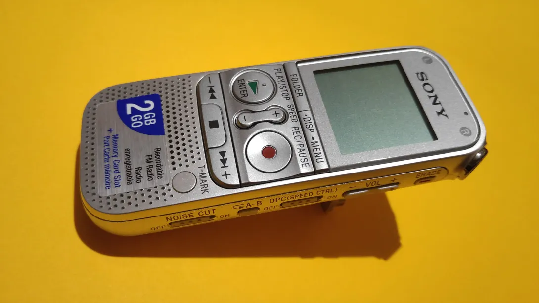 Sony Diktafon, Sony ICD-AX412FS