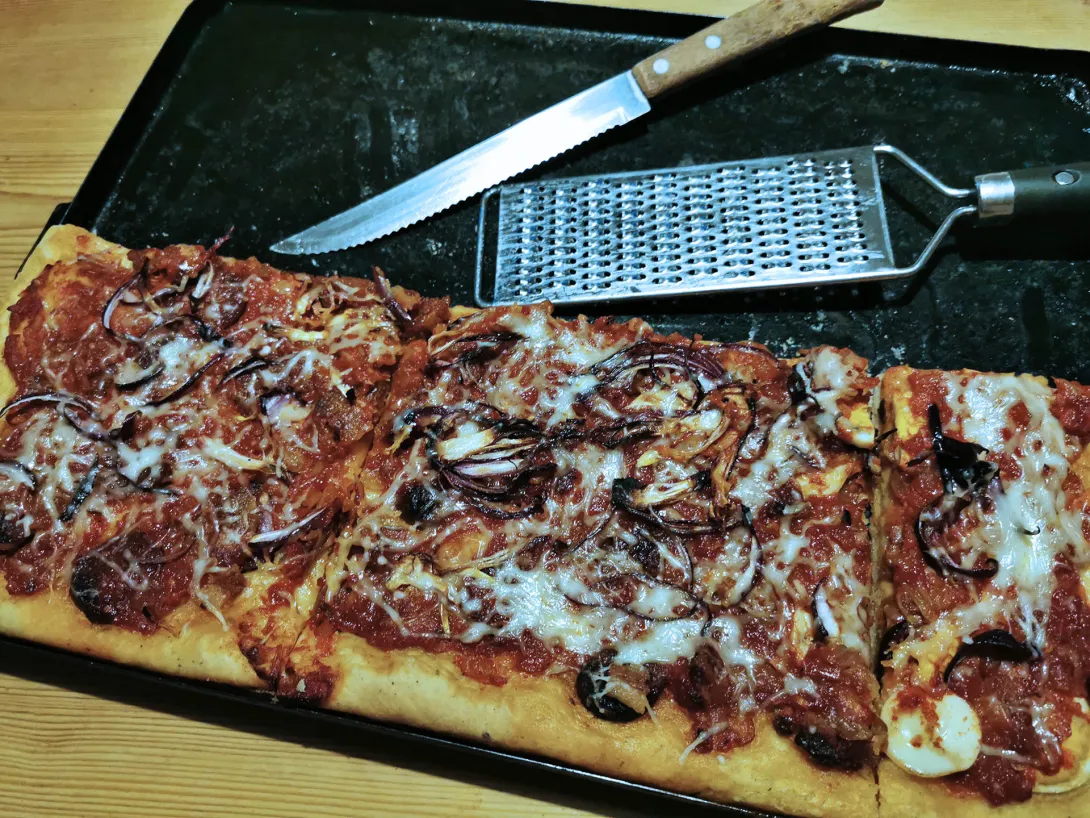 Mangalica pizza