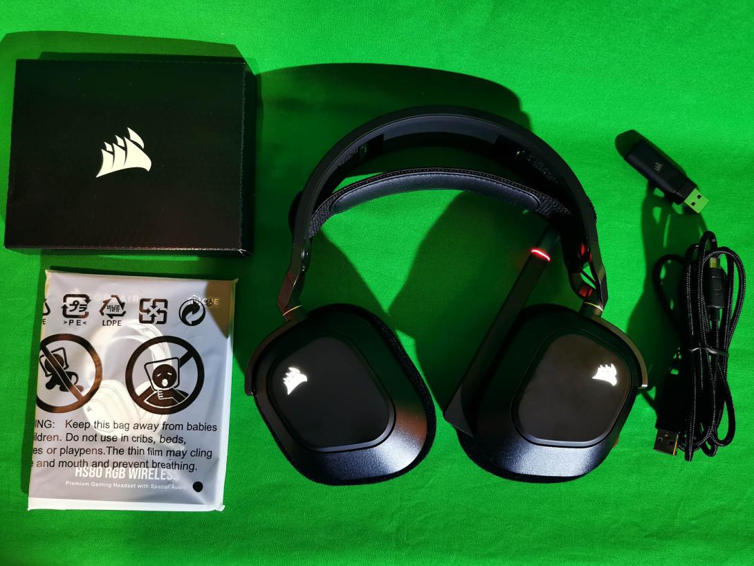 Corsair HS80 RGB Wireless Premium Gaming Headset