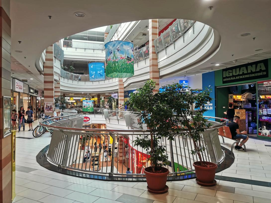 Csaba Center Bevásárló- és Szórakoztatóközpont, Békéscsaba Csaba Center Bevásárló- és Szórakoztatóközpont, Békéscsaba