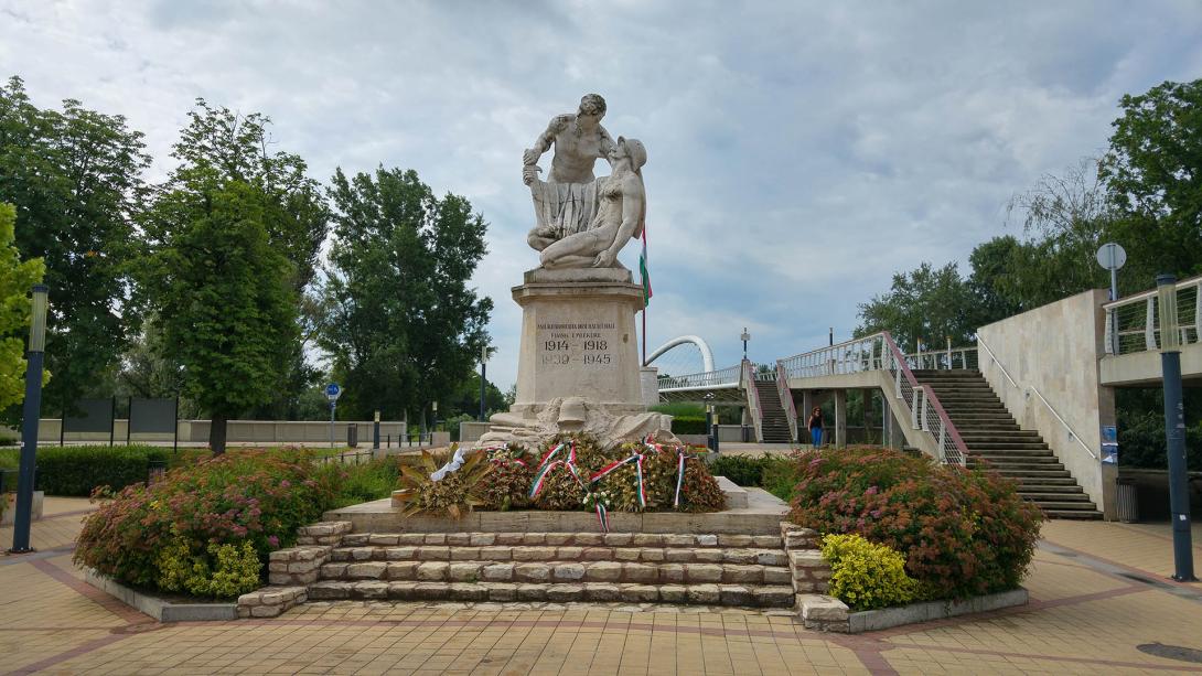 I. világháborús emlékmű, Szolnok