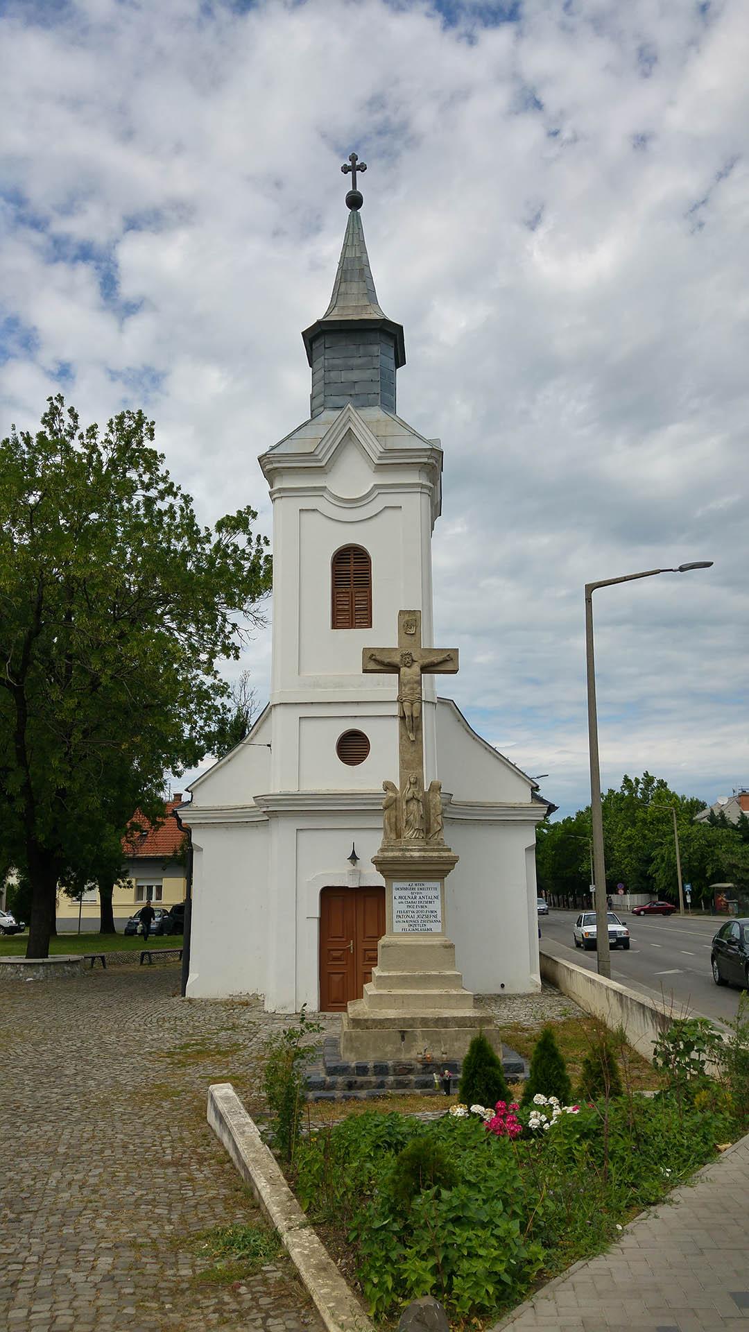 Xavéri Szent Ferenc kápolna, Szolnok