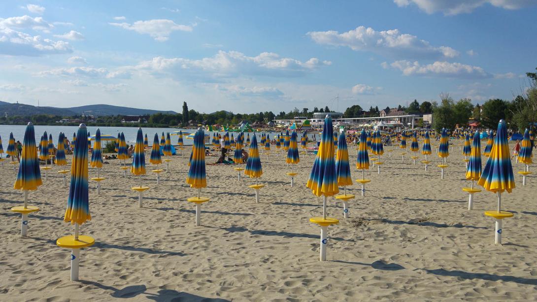 Velence Korzó és Szabadstrand