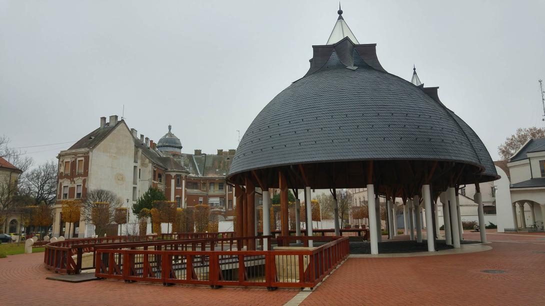 Hagymatikum Gyógyfürdő, Tanuszoda, Makó