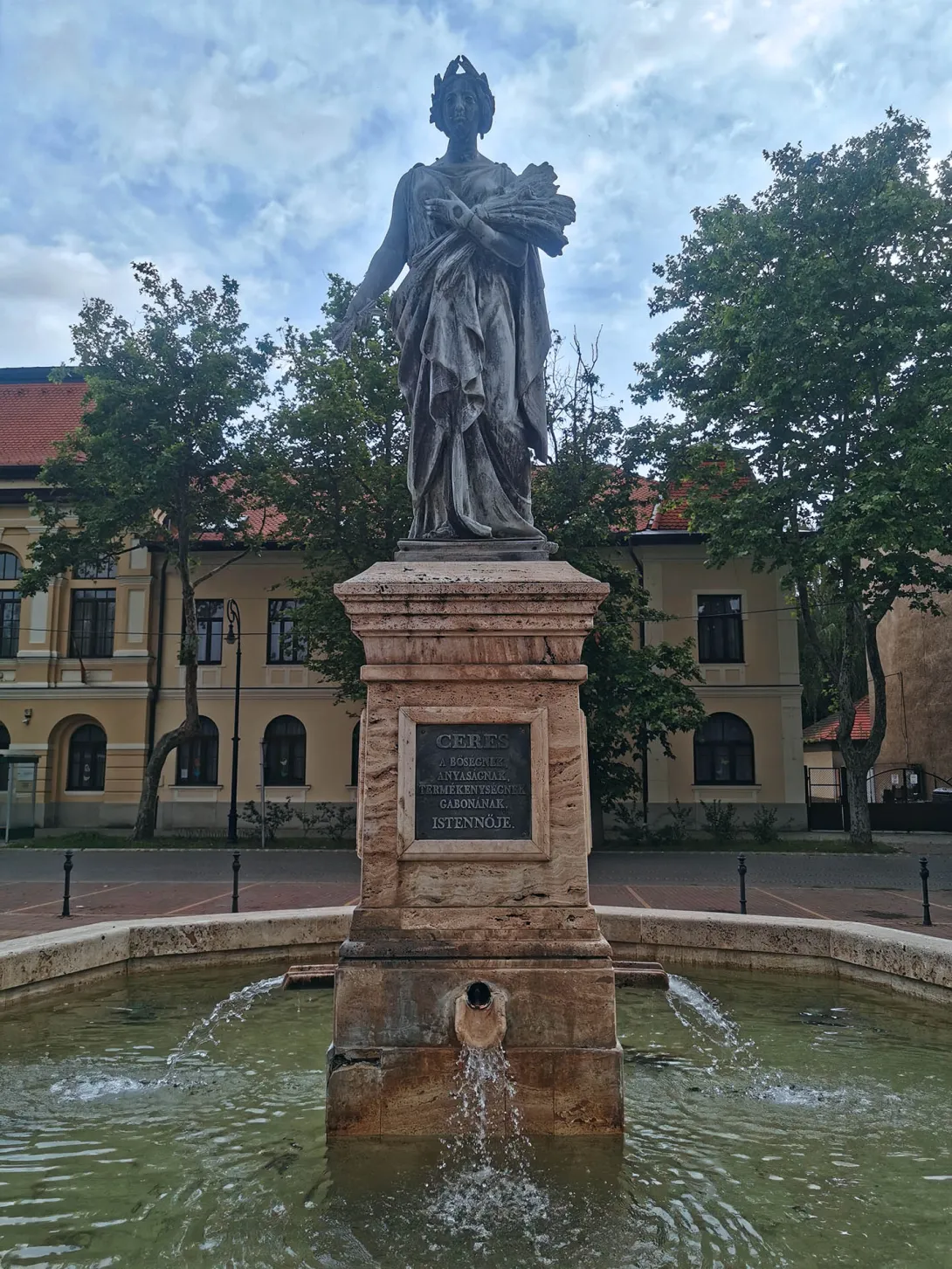 Ceres kút, Szarvas