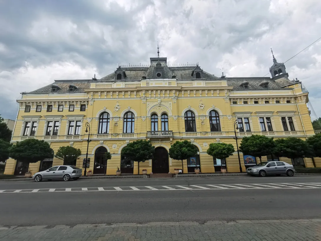 Árpád Hotel, Szarvas