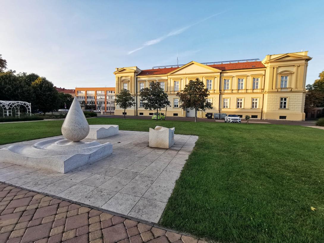 Verseghy park, Rózsakert, Szolnok