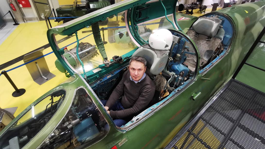 MiG-21UM „69-es” sugárhajtású vadászrepülőgép