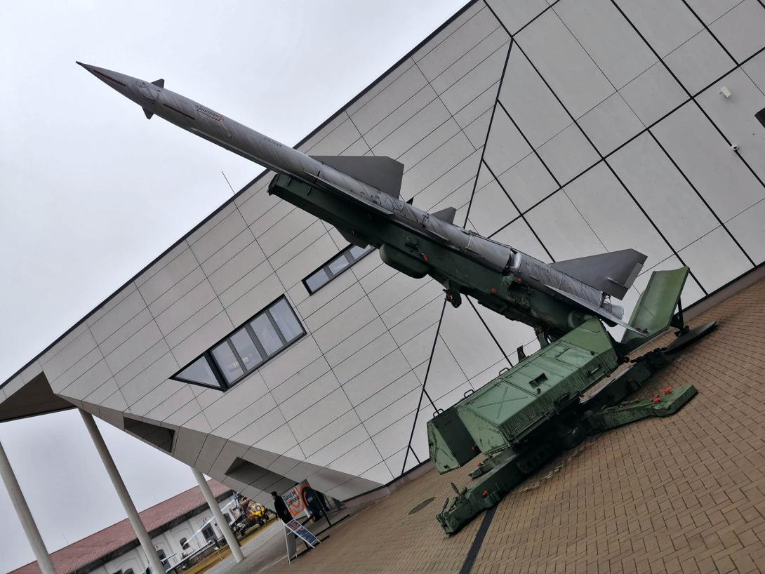 SZ-75M VOLHOV közepes hatótávolságú légvédelmi rakétarendszer