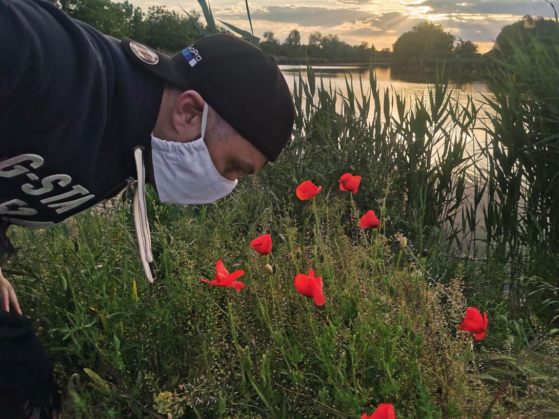Késő esti napfürdőzés / Sunbath late in the evening