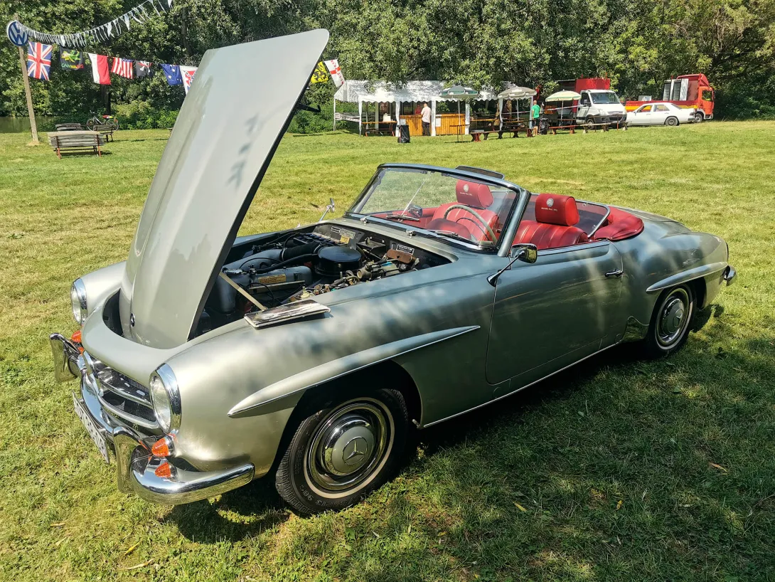 Mercedes-Benz 190 SL