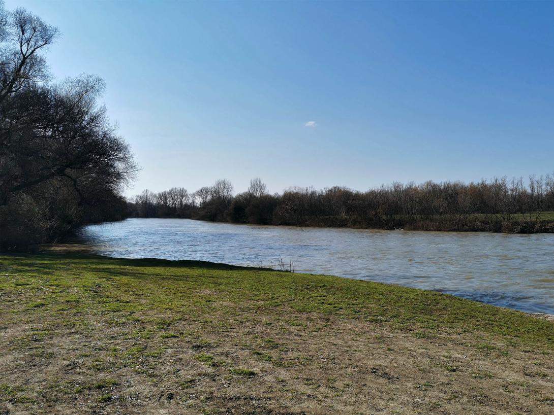 Békésszentandrási Hármas Körös partján