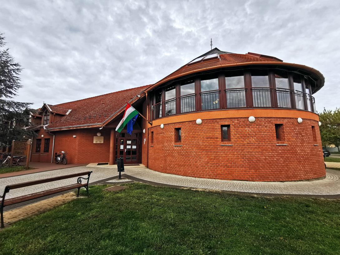 Sinka István Művelődési Központ és Népfőiskola, Vésztő