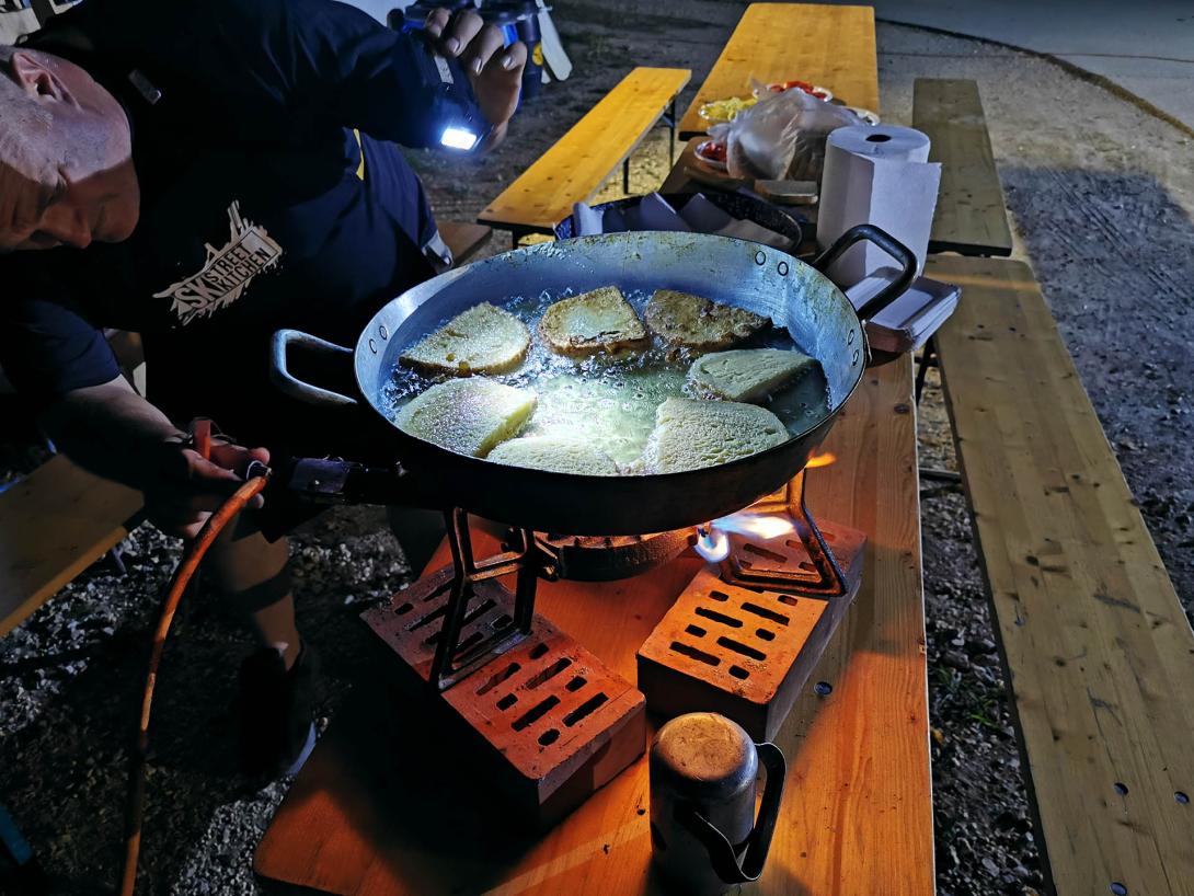 Helyben sütött bundás kenyér, Csicsergő vizitúra megállóhely és horgásztanya