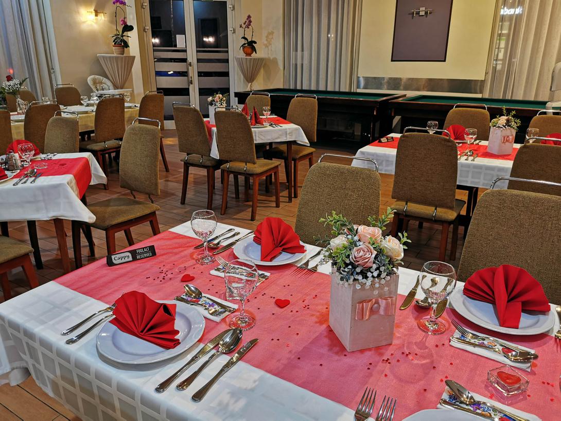 Valentin nap, Körös Panzió és Étterem