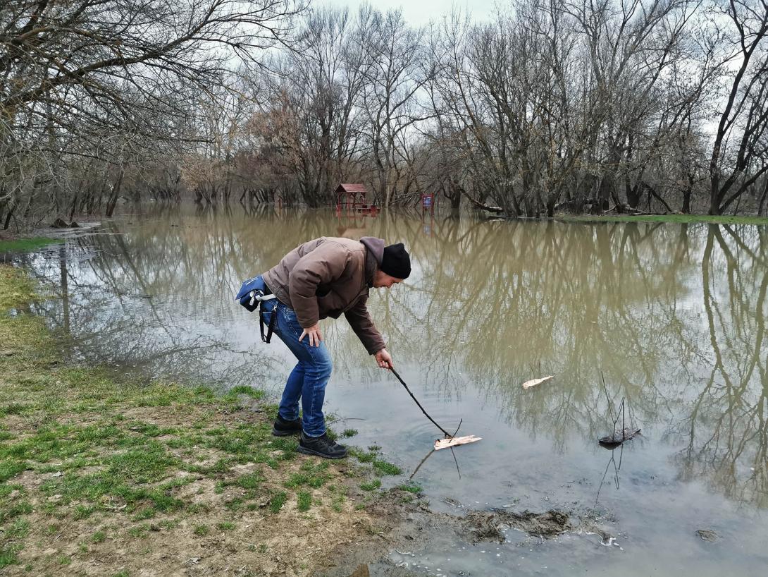 Fa hajók építése és vízre bocsátása a gyomai szabadstrandon, Szabadstrand a Hármas-Körös gyomaendrődi szakaszán