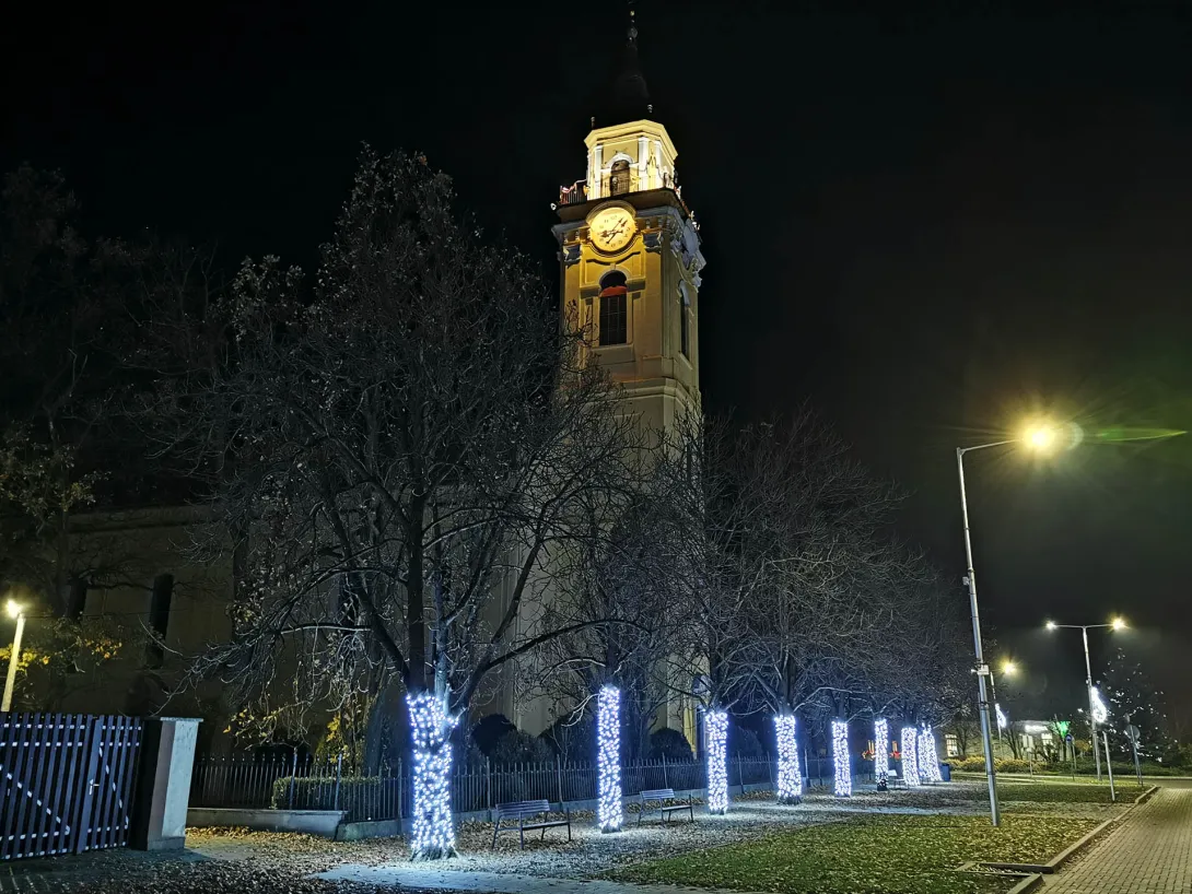Református Templom, Karácsonyi díszkivilágítás, Gyomaendrőd, Gyomai rész, Sipos István sétány