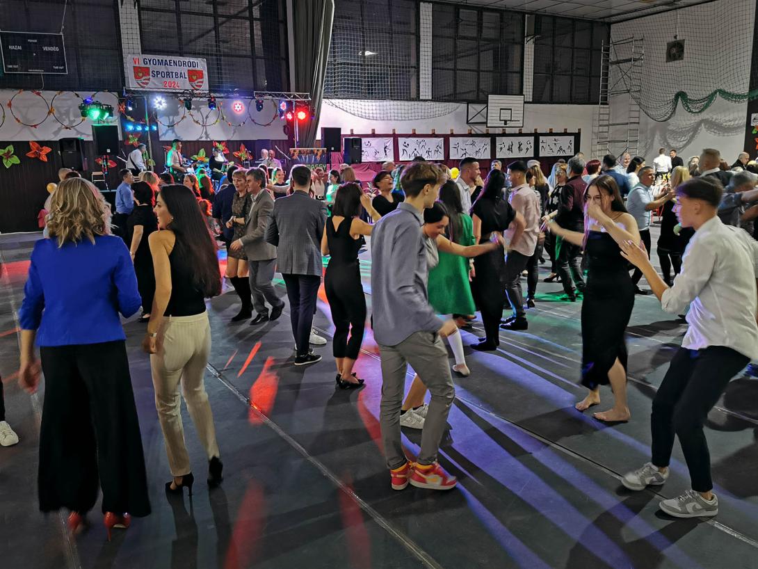 VI. Gyomaendrődi Sportbál, Varga Lajos Sportcsarnok