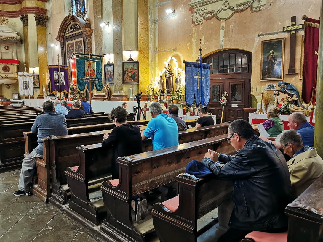 Szent Antal-napi ünnepség és liliomszentelés, Gyomaendrőd, Szent Imre Katolikus Templom Szent Antal-napi ünnepség és liliomszentelés, Gyomaendrőd, Szent Imre Katolikus Templom