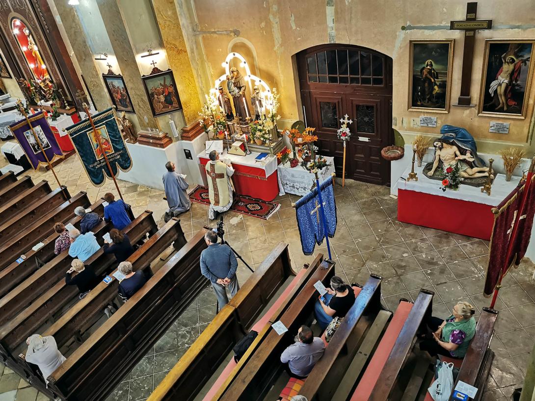 Szent Antal-napi ünnepség és liliomszentelés, Gyomaendrőd, Szent Imre Katolikus Templom Szent Antal-napi ünnepség és liliomszentelés, Gyomaendrőd, Szent Imre Katolikus Templom