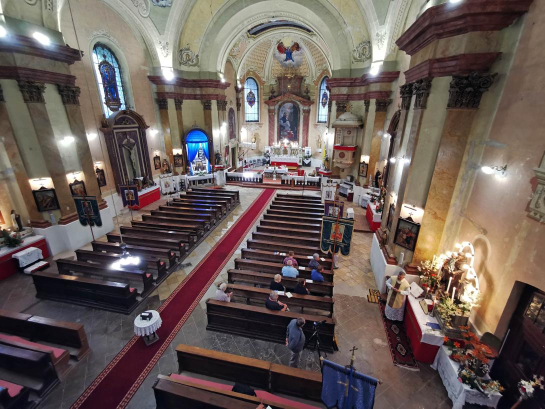 Szent Antal-napi ünnepség és liliomszentelés, Gyomaendrőd, Szent Imre Katolikus Templom Szent Antal-napi ünnepség és liliomszentelés, Gyomaendrőd, Szent Imre Katolikus Templom