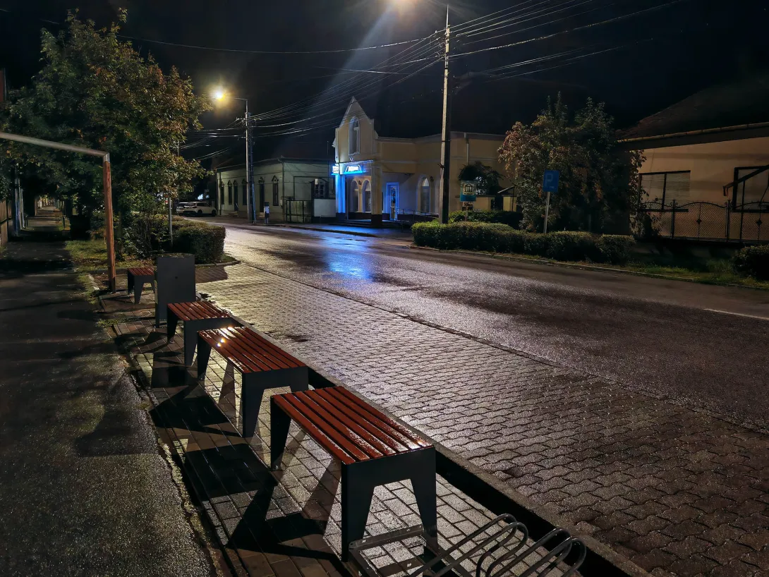 Kossuth Lajos út, Esti utca eső után, Gyomaendrőd