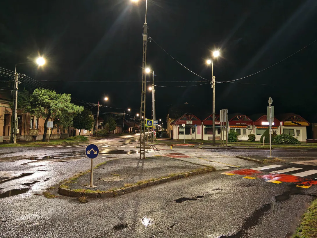 Esti utca eső után, Gyomaendrőd