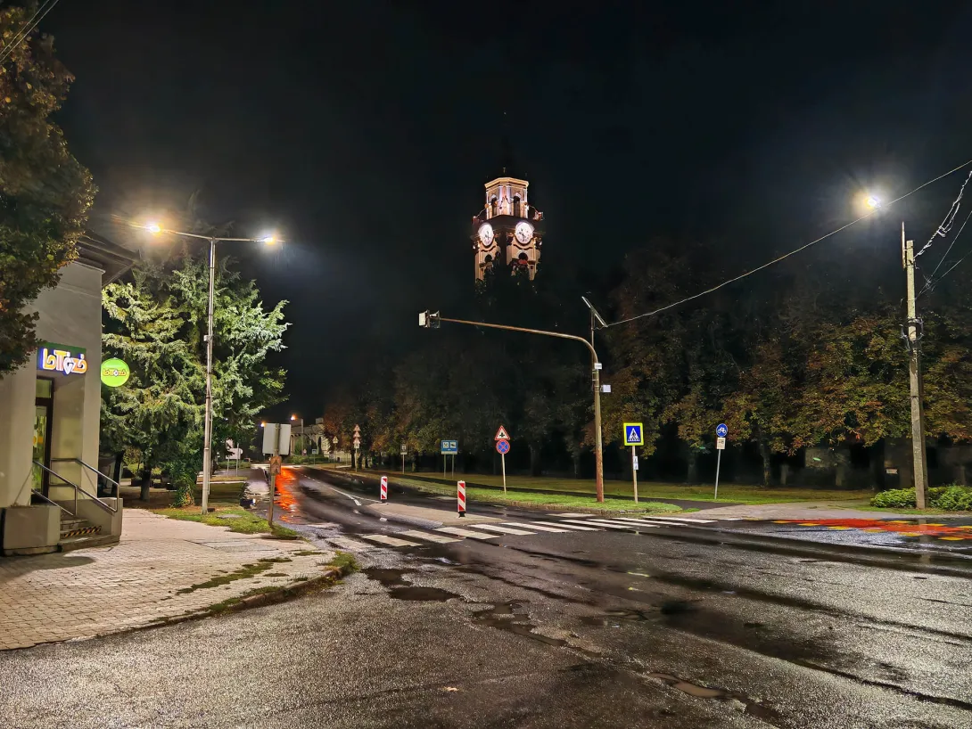 Esti utca eső után, Gyomaendrőd